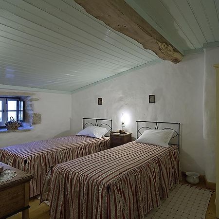 Aldeia Da Mata Pequena Hotel Mafra Bagian luar foto