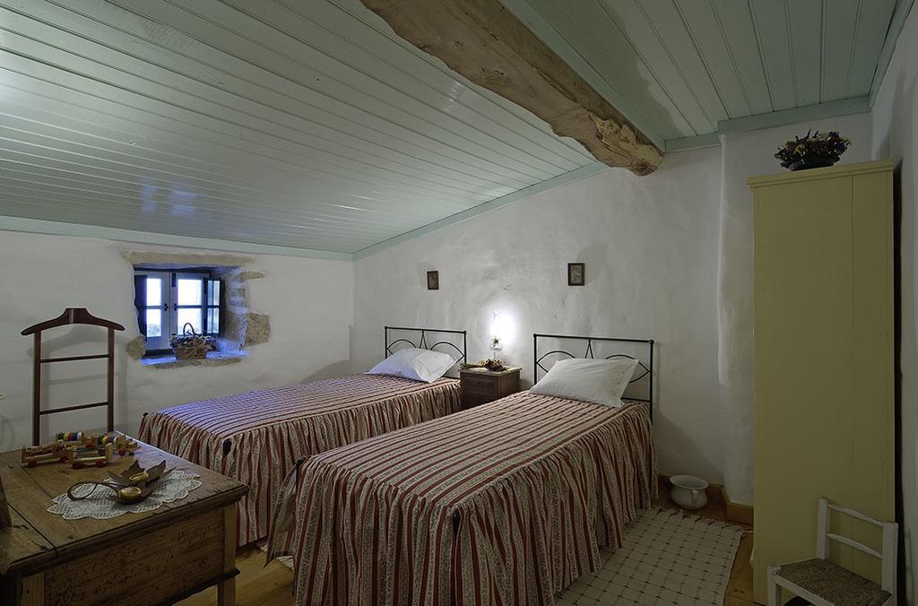 Aldeia Da Mata Pequena Hotel Mafra Bagian luar foto