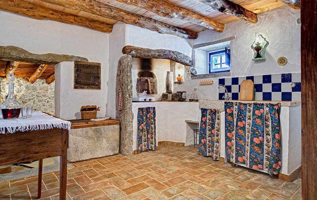 Aldeia Da Mata Pequena Hotel Mafra Ruang foto