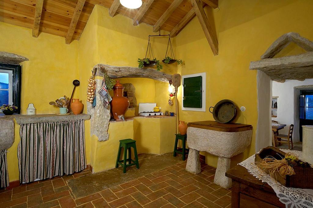 Aldeia Da Mata Pequena Hotel Mafra Ruang foto
