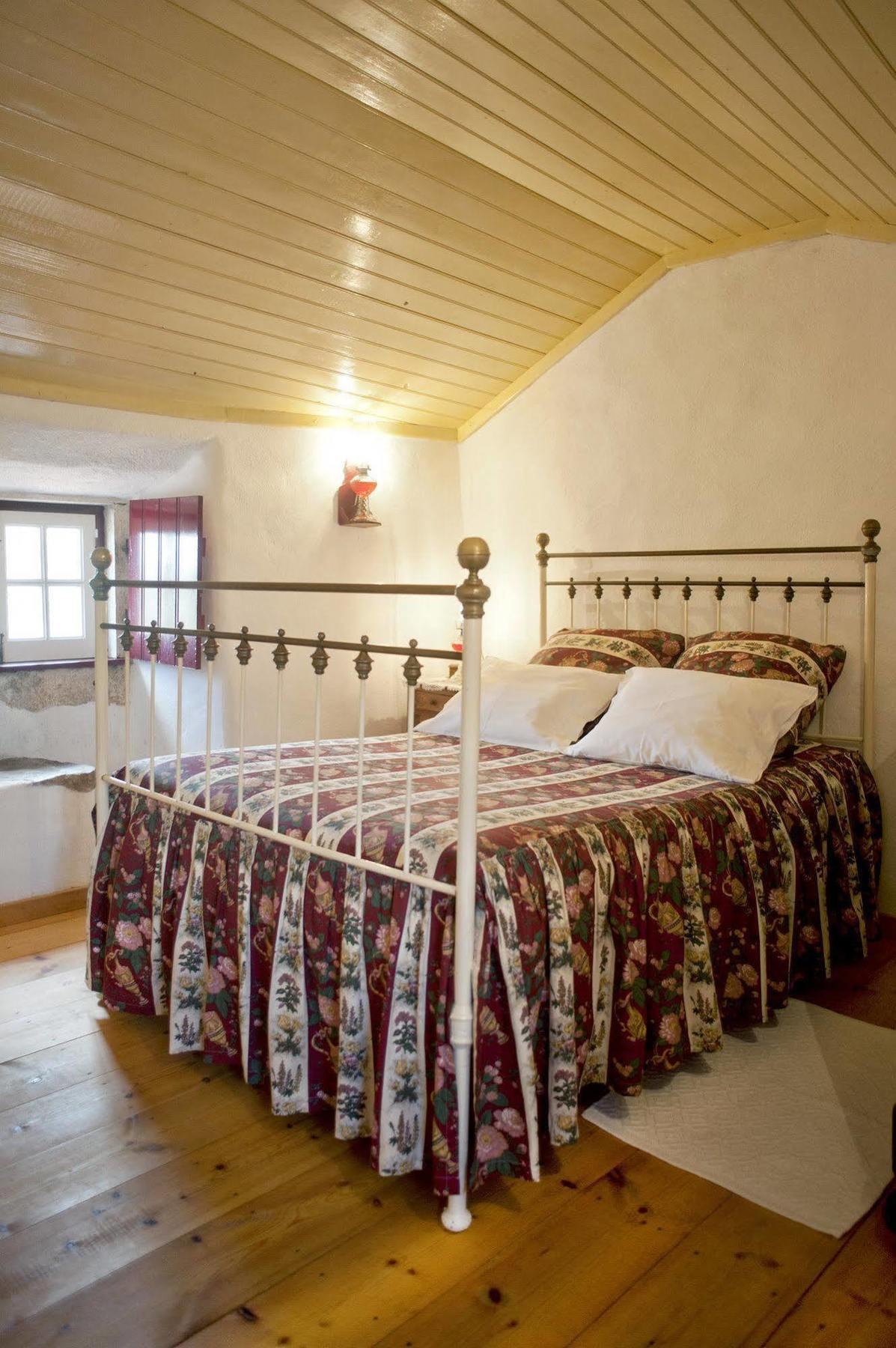 Aldeia Da Mata Pequena Hotel Mafra Bagian luar foto